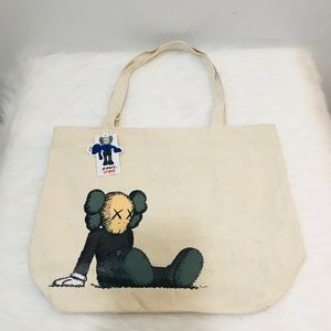 Uniqlo X Kaws tote bag